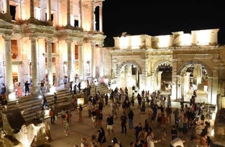 Gece müzeciliğinde ziyaretçi rekoru