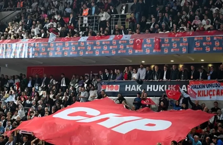 CHP’de kurultay maratonu başlıyor: MYK ve PM toplantıları yapıldı