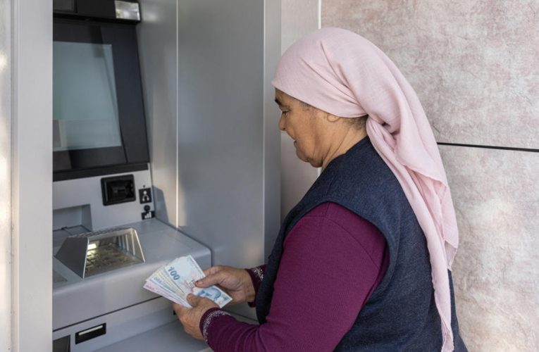 Emekli maaşı ödemeleri ne zaman yatacak? SGK, Bağ-Kur, Emekli Sandığı maaş ödemeleri başladı