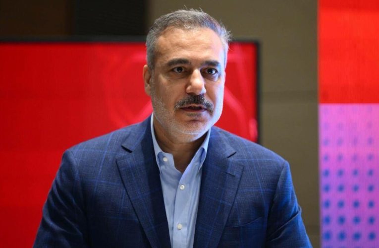 Bakan Fidan Singapur’a gidiyor