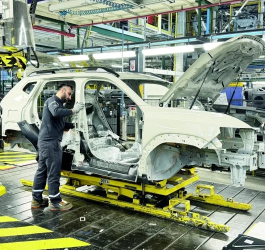 Model geçişleri otoyu yavaşlattı
