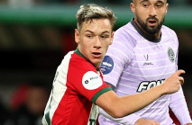 Rusya Milli Takımı, Batrakov’u Galatasaray’a uğurladı