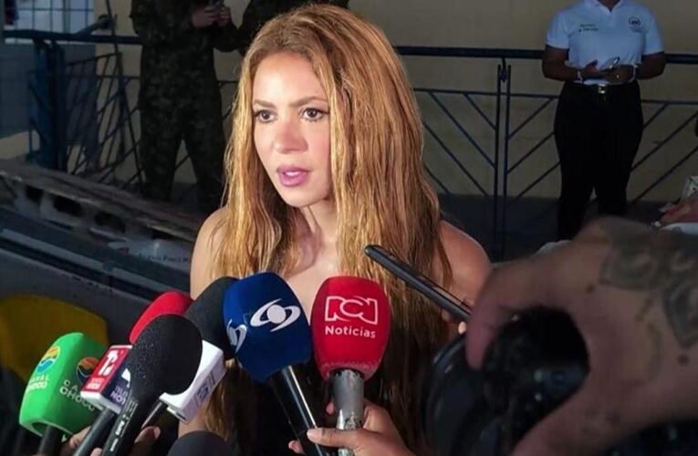 Shakira Kolombiya’daki deprem için 1 milyon dolar bağış topladı