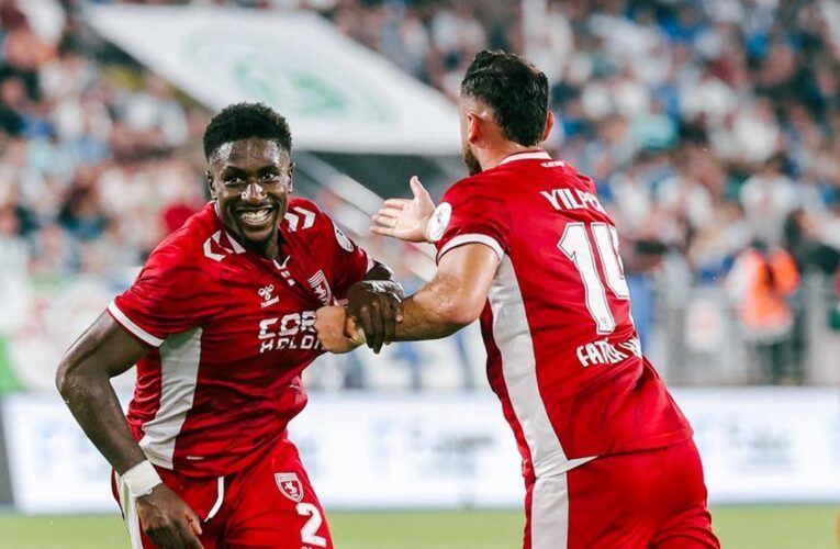 Karadeniz derbisinde Samsunspor, Çaykur Rizespor’u mağlup etti