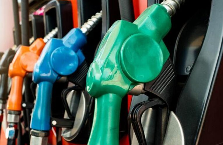 BENZİNE ZAM 24 AĞUSTOS: Motorine (mazota) zam var mı, indirim gelecek mi? Benzine ne kadar zam gelecek, kaç TL? İstanbul, Ankara, İzmir ve il il güncel akaryakıt fiyatları!