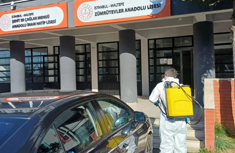 Maltepe’de 82 okulda dezenfeksiyon seferberliği