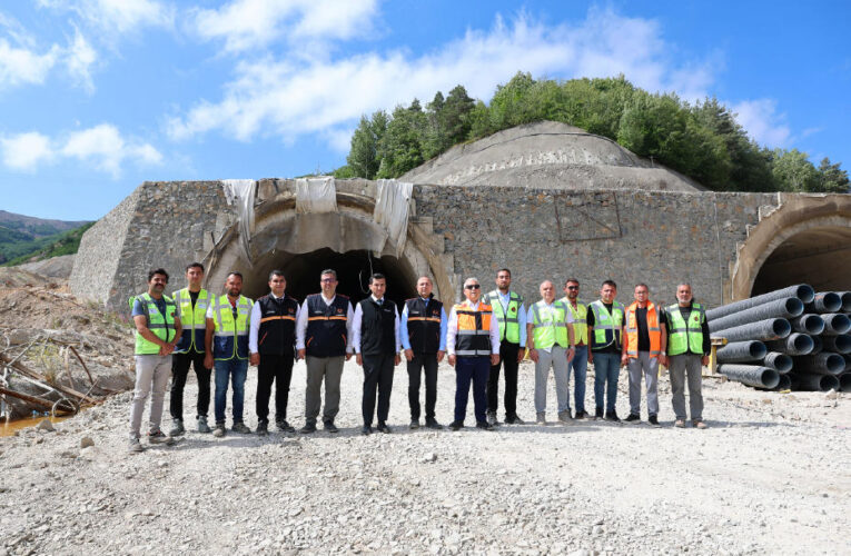 Geminbeli Tüneli’nin kış gelmeden hizmete açılması planlanıyor