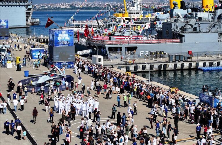 343 bin kişi TEKNOFEST Mavi Vatan’da festival coşkusuna ortak oldu