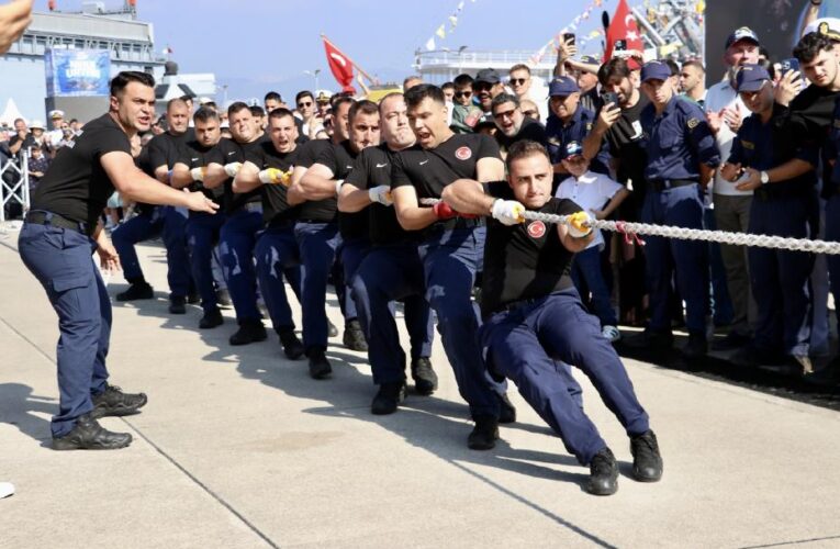 TEKNOFEST Mavi Vatan’da halat çekme heyecanı