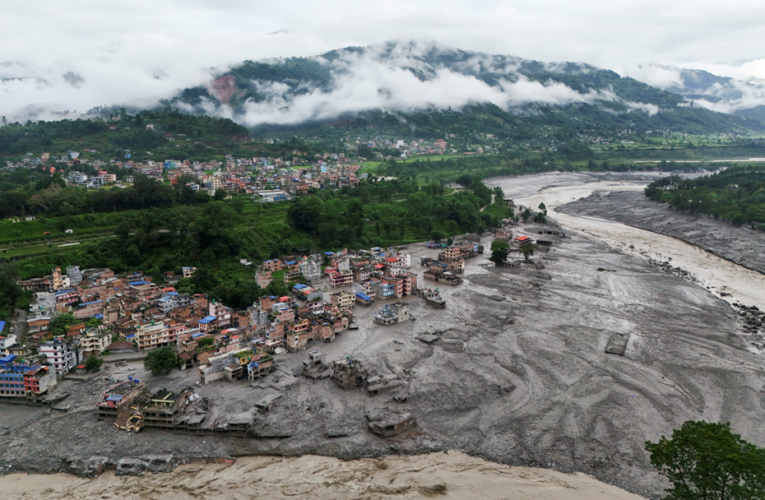 Nepal’deki felaket nasıl geldi? Uydu görüntüleri gerçeği ortaya çıkardı