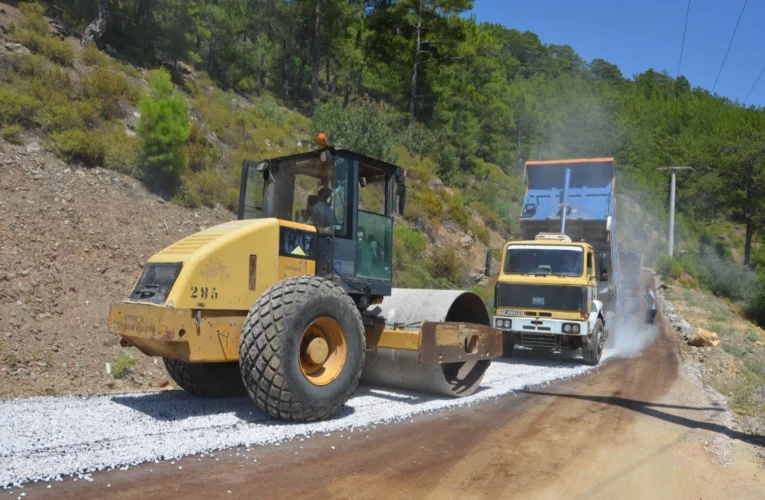 Antalya Büyükşehir’den Alanya’da asfalt hamlesi