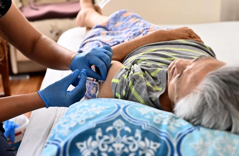 Antalya’da ‘Turunç Masa’dan evlere uzanan sağlık desteği