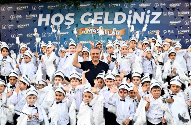 Antalya Muratpaşa’da 122 çocuktan erkekliğe ilk adım