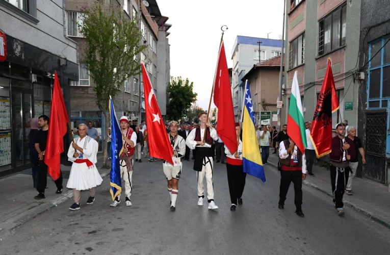 Bursa’da Balkan coşkusu Osmangazi’yi sardı