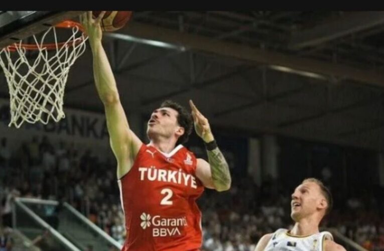 A Milli Erkek Basketbol Takımı İzlanda ile karşı karşıya geliyor