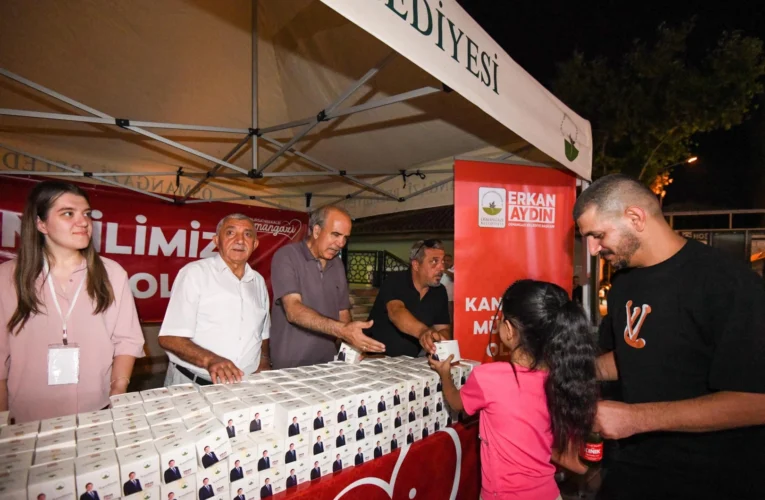 Bursa Osmangazi’de Mevlit Kandili’nde geleneksel ikram