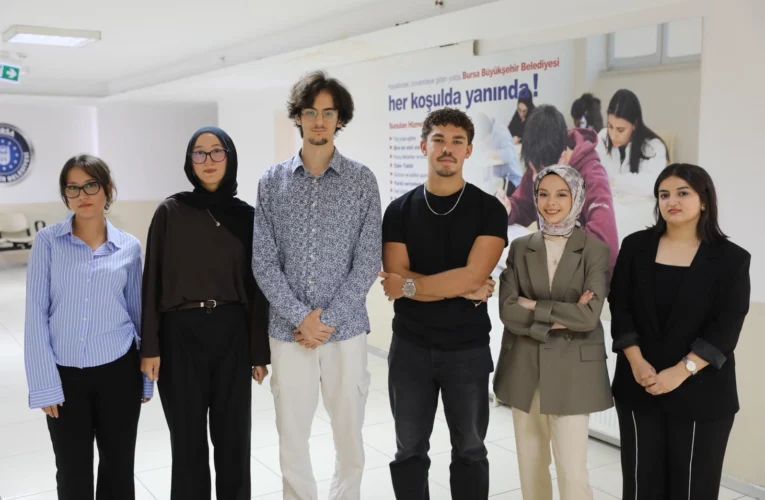 Bursalı gençler Büyükşehir’le üniversiteli oldu