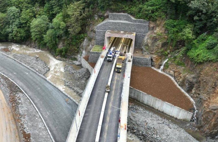 Çamlıhemşin Tünelli Geçişi pazartesi hizmete açılacak