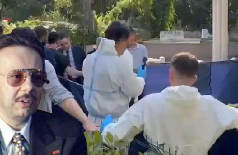 Eski bakan Arif Ahmet Denizolgun’un mezarı açıldı. 10 yıl sonra yeniden otopsi yapılacak