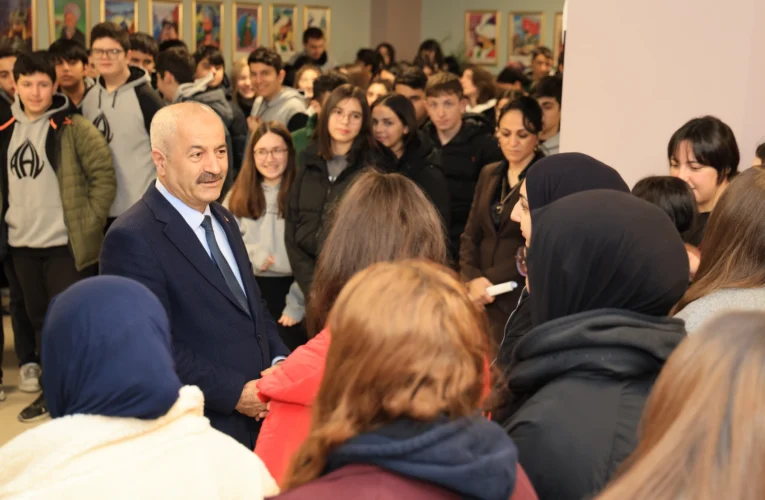 Gebze’de üniversite eğitim desteği için başvurular başladı