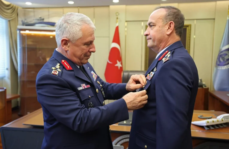 Hava Kuvvetleri Komutanlığı’nda görev değişimi