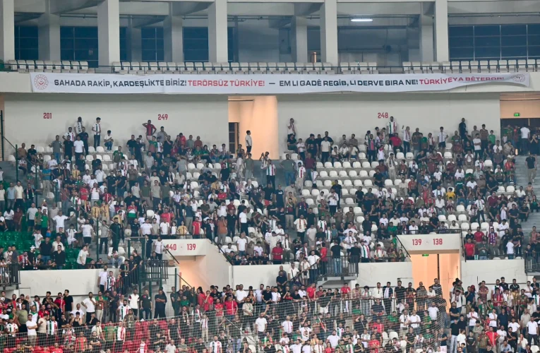 İki bakanlıktan Süper Lig maçında kardeşlik mesajı