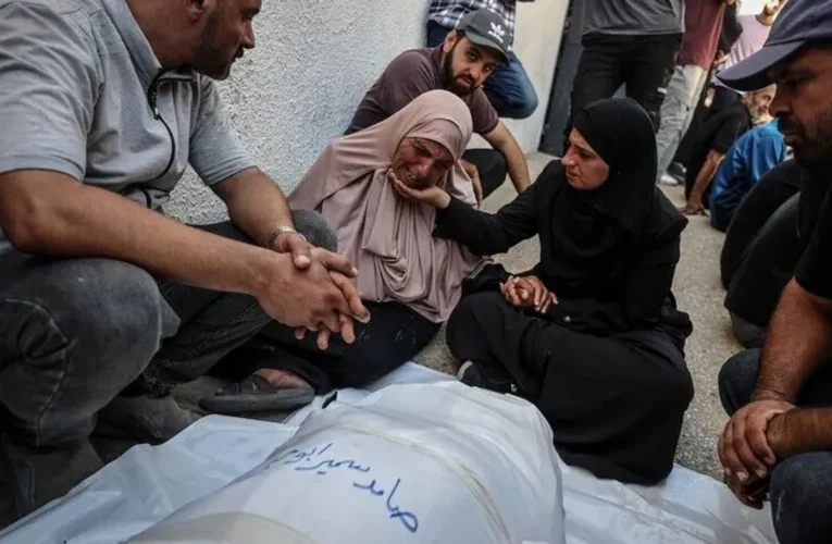İsrail’in Gazze’ye düzenlediği saldırıda 4 yaşındaki çocuk hayatını kaybetti