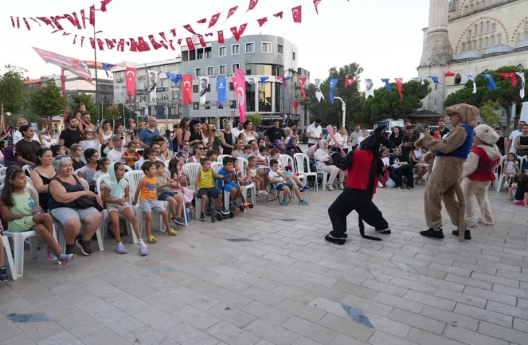 İstanbul Maltepe’de çocuklara yaz boyu tiyatro keyfi
