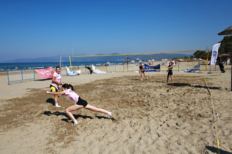İzmir Efes Selçuk’ta Zafer Kupası gençleri buluşturdu