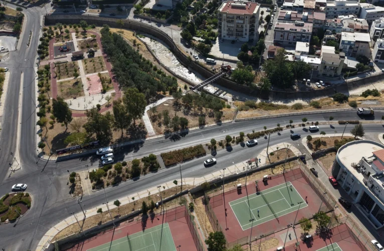 İzmir Karşıyaka’da 10 dakikalık yol 1 dakikaya inecek