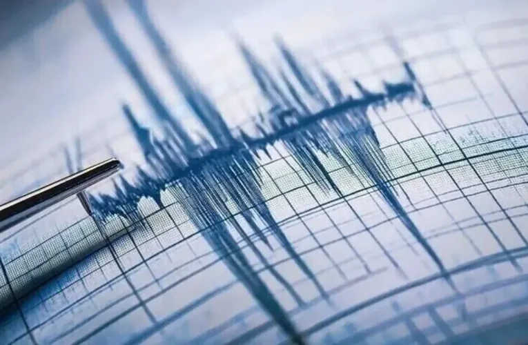 Japonya açıklarında 6,0 büyüklüğünde deprem