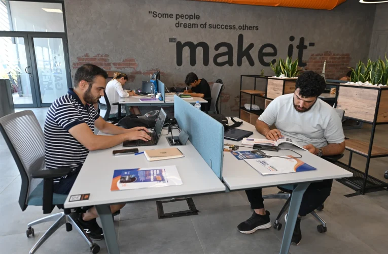 Kampüs Mersin ve Garaj Mersin gençlerle iş dünyasını buluşturuyor
