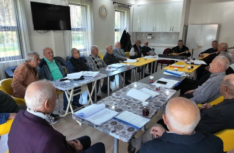 Kayseri Emekliler Kafeteryası’na büyük ilgi