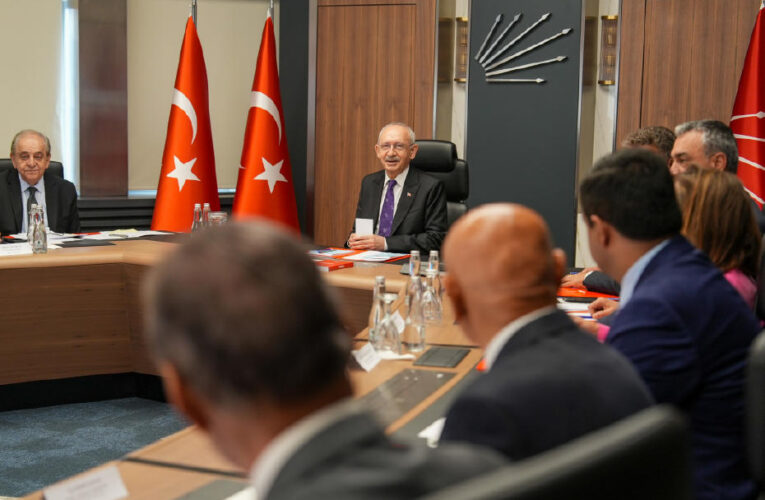 MYK ve PM toplanıyor. CHP’de kongre tarihleri belirlenecek