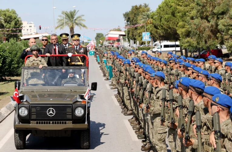 KKTC’de 30 Ağustos Zafer Bayramı için resmigeçit töreni