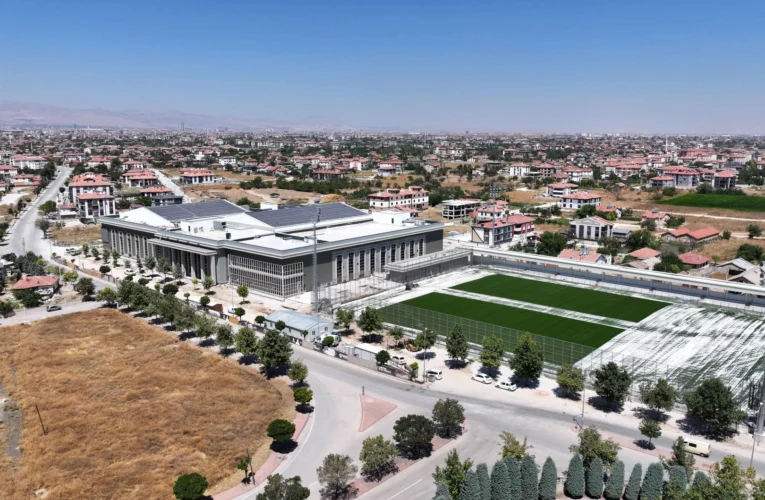 Konya Karatay Spor Merkezi’nde sona yaklaşılıyor