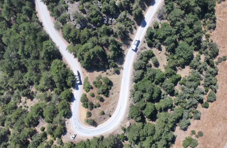 Manisa Ayvacık yoluna 6 kilometrelik asfalt