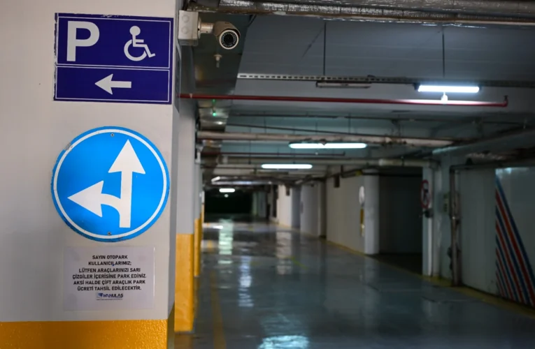 Manisa Büyükşehir Kültür Sitesi Yeraltı Otoparkı’nı yeniledi