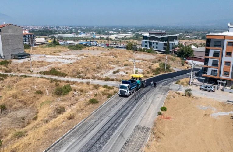 Manisa Turgutlu’ya 4 bin ton sıcak asfalt