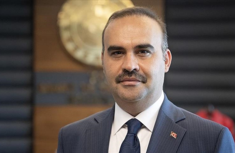 Bakan Kacır, NG Kütahya 30 Ağustos Seramik Fabrikası Açılış Töreni’nde konuştu