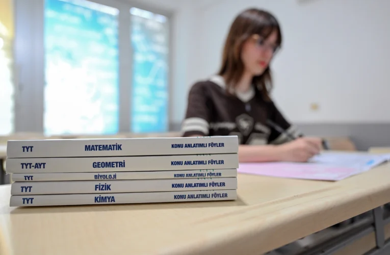 Mersinli genç kurs merkezi ile hayallerine kavuştu