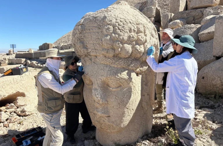 Nemrut Dağı’nda kapsamlı koruma… Heykeller nanoteknolojiyle güçlendiriliyor