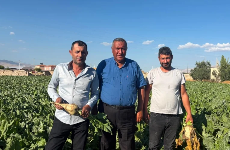 Ömer Fethi Gürer pancar üreticilerinden beklentilerini dinledi