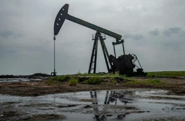 Brent petrolün varili 86,09 dolar