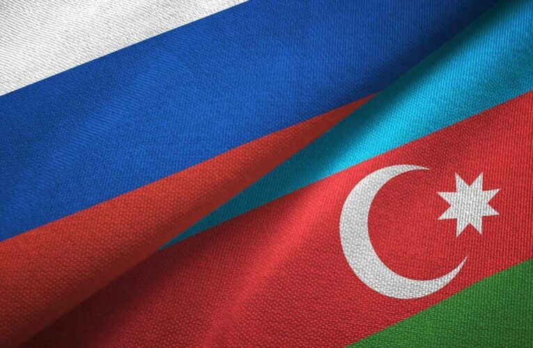 Azerbaycan Rusya’nın Bakü Büyükelçisini Bakanlığa çağırdı