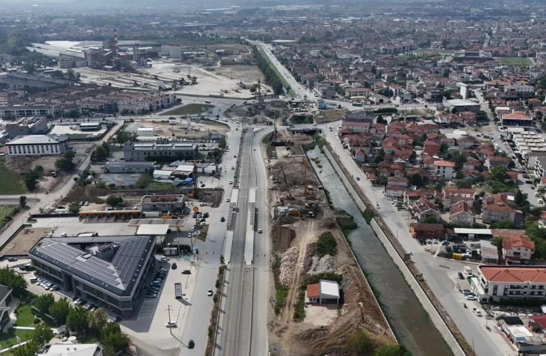 Sakarya’da Yazlık Kavşağı’nda trafiği rahatlatacak köprüde önemli aşama