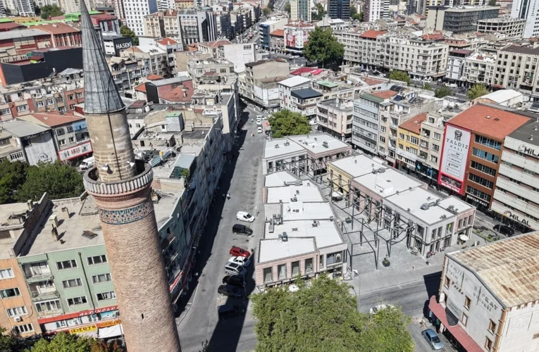 Suriçi Cami-i Kebir Kentsel Dönüşüm Projesi’nde ilk etap tamamlandı