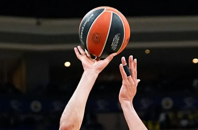 Tarfin, Fenerbahçe basketbol takımlarının isim ve forma göğüs sponsoru oldu