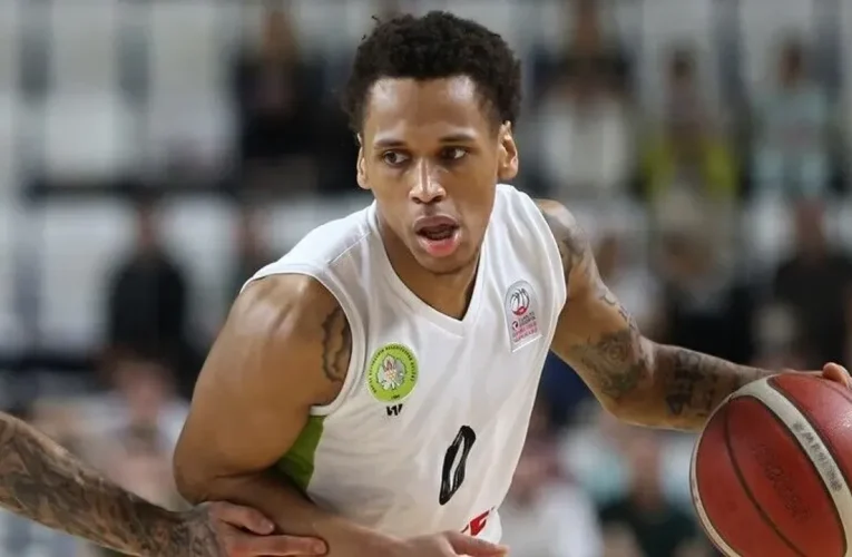 Anadolu Efes, ABD’li basketbolcu Daron Russell’ı kadrosuna kattı