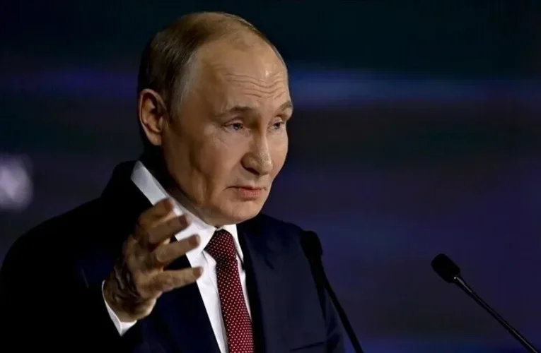 Putin, saldırılarda zarar gören Rusya’daki lojistik altyapının yenilenmesi talimatı verdi